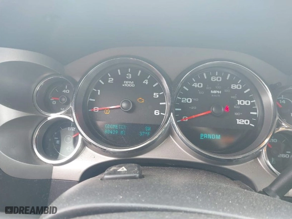 2011 Chevrolet Silverado 1500 LT with VIN 1GCRCSE0XBZ269267, listed as a IAAI auction lot 41887946 with 88,439 mi miles. Bid and sale history available at carsss.com. Image 7.