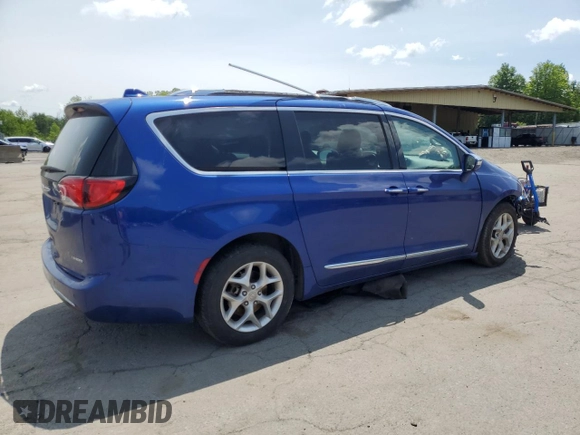 2020 Chrysler Pacifica Limited with VIN 2C4RC1GG0LR284747, listed as a Copart auction lot 59002405 with 68,873 mi miles and Salvage title. Bid and sale history available at DreamBid. Image 3.