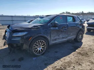 2019 Lincoln Nautilus Reserve with VIN 2LMPJ8LP0KBL52855, listed as a Copart auction lot 88999775 with 36,999 mi miles and Salvage Title. Bid and sale history available at carsss.com. Image 1.