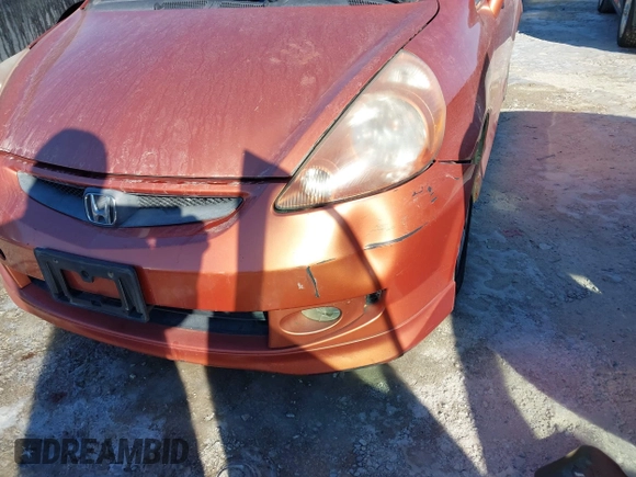 2008 Honda Fit Sport with VIN JHMGD38688S017060, listed as a IAAI auction lot 41384796 with 196,058 mi miles. Bid and sale history available at carsss.com. Image 13.