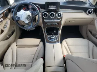 2019 Mercedes-Benz GLC 300 с VIN WDC0G4KB7KV175685, выставлен на аукционе Copart как лот 61834065 с пробегом 80 090 миль миль и Списание • Salvage title. История ставок и продаж доступна на DreamBid. Изображение 8.