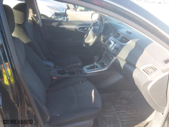 2015 Nissan Sentra SR with VIN 3N1AB7AP7FL686930, listed as a IAAI auction lot 41750655 with NaN miles. Bid and sale history available at carsss.com. Image 5.