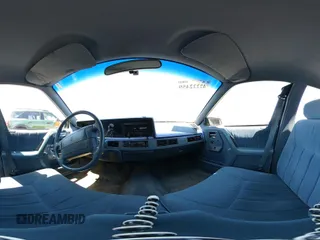 1996 Oldsmobile Cutlass Ciera 1SA VX5 z VIN 1G3AJ55M6T6397371, wystawiony jako IAAI lot #42222459 z przebiegiem 92 232 mil mil oraz . Historia ofert i sprzedaży dostępna na DreamBid. Obrazek 18.