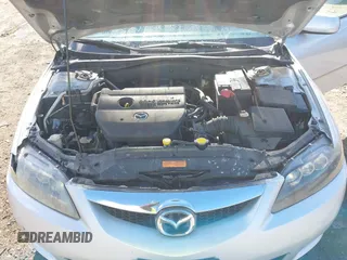 2006 Mazda 6 i with VIN 1YVFP80C165M62457, listed as a IAAI auction lot 41849081 with 172,372 mi miles. Bid and sale history available at carsss.com. Image 10.