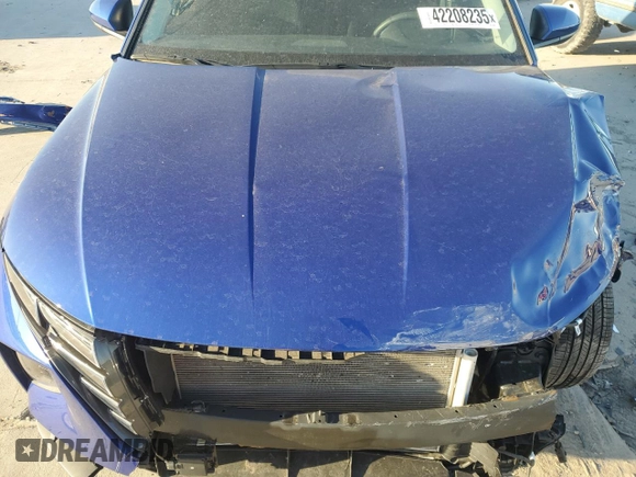 2024 Hyundai Tucson SEL with VIN 5NMJB3DE5RH332342, listed as a Copart auction lot 42208235 with 17,756 mi miles and Salvage Title. Bid and sale history available at carsss.com. Image 11.