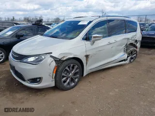 2017 Chrysler Pacifica Limited with VIN 2C4RC1GG6HR768882, listed as a IAAI auction lot 41889479 with 126,874 mi miles. Bid and sale history available at carsss.com. Image 2.