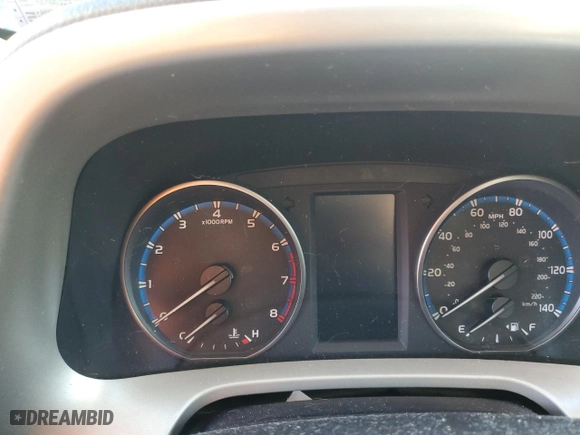 2018 Toyota RAV4 XLE with VIN 2T3RFREV4JW738847, listed as a Copart auction lot 84539294 with 0 mi miles and Salvage Title. Bid and sale history available at carsss.com. Image 9.