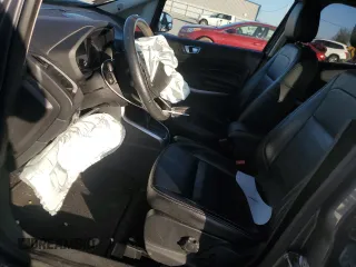 2019 Ford EcoSport Titanium with VIN MAJ3S2KE8KC307483, listed as a Copart auction lot 43940135 with 77,883 mi miles and Salvage Title. Bid and sale history available at DreamBid. Image 7.