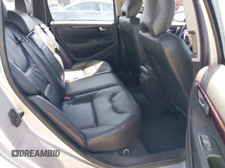 2002 Volvo V70 with VIN YV1SW58D322240530, listed as a IAAI auction lot 41944556 with 104,160 mi miles and . Bid and sale history available at DreamBid. Image 8.