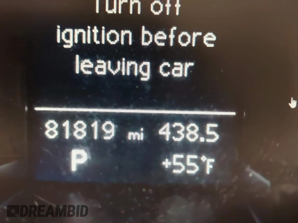 2015 Audi A4 Premium with VIN WAUBFAFL4FN013471, listed as a IAAI auction lot 41954916 with 81,819 mi miles. Bid and sale history available at carsss.com. Image 7.