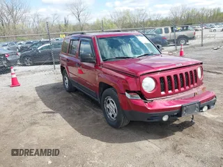 2014 Jeep Patriot Altitude z VIN 1C4NJPBAXED812973, wystawiony jako IAAI lot #42096994 z przebiegiem 226 116 mil mil oraz . Historia ofert i sprzedaży dostępna na DreamBid. Obrazek 1.