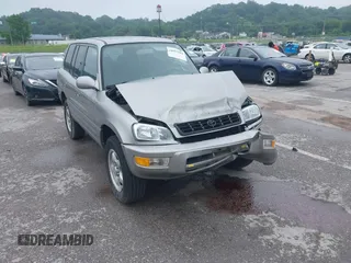 1999 Toyota RAV4 with VIN JT3HP10V0X7138594, listed as a IAAI auction lot 42423383 with 193,350 mi miles and . Bid and sale history available at DreamBid. Image 1.