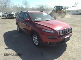 2014 Jeep Cherokee Latitude with VIN 1C4PJMCS7EW229179, listed as a IAAI auction lot 41793922 with 137,042 mi miles. Bid and sale history available at carsss.com. Image 1.