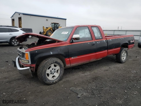 1990 Chevrolet C/K 1500 with VIN 2GCEK19Z8L1124789, listed as a Copart auction lot 83095734 with 163,393 mi miles and Salvage Title. Bid and sale history available at carsss.com. Image 1.