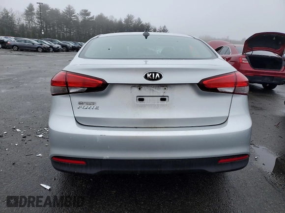 2017 Kia Forte LX with VIN 3KPFK4A79HE129820, listed as a Copart auction lot 47933855 with 88,254 mi miles and Salvage Title. Bid and sale history available at carsss.com. Image 6.