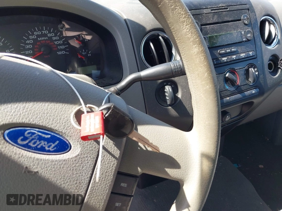 2006 Ford F-150 XLT with VIN 1FTPX14506NA41570, listed as a IAAI auction lot 41963266 with 151,380 mi miles. Bid and sale history available at carsss.com. Image 11.