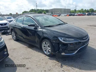 2015 Chrysler 200 Limited с VIN 1C3CCCAB8FN547054, выставлен на аукционе IAAI как лот 42455432 с пробегом 180 265 миль миль и . История ставок и продаж доступна на DreamBid. Изображение 1.