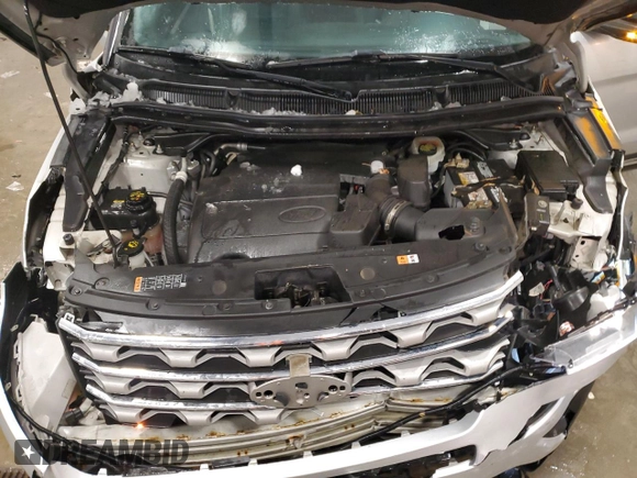2017 Ford Explorer XLT with VIN 1FM5K8D88HGA68687, listed as a Copart auction lot 44532115 with 147,117 mi miles and Non Repairable. Bid and sale history available at carsss.com. Image 12.