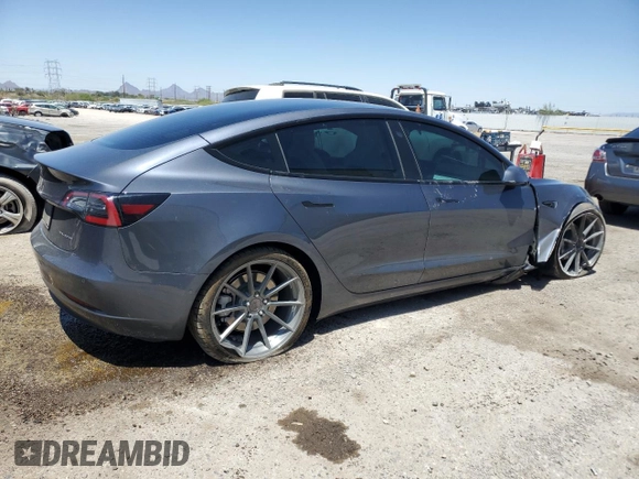 2022 Tesla Model 3 Long Range z VIN 5YJ3E1EBXNF263832, wystawiony jako Copart lot #57177445 z przebiegiem Nie podano mil oraz Szkoda całkowita • Salvage title. Historia ofert i sprzedaży dostępna na DreamBid. Obrazek 3.