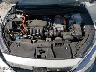 2018 Honda Clarity Plug-In Hybrid with VIN JHMZC5F11JC011406, listed as a Copart auction lot 69223533 with 31,636 mi miles. Bid and sale history available at carsss.com. Image 12.