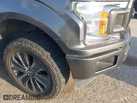 2020 Ford F-150 XL z VIN 1FTEW1E51LFA57601, wystawiony jako IAAI lot #42143352 z przebiegiem 266 300 mil mil oraz . Historia ofert i sprzedaży dostępna na DreamBid. Obrazek 6.