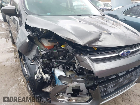 2016 Ford Escape SE with VIN 1FMCU9GXXGUC53589, listed as a IAAI auction lot 42017364 with 89,394 mi miles. Bid and sale history available at carsss.com. Image 6.