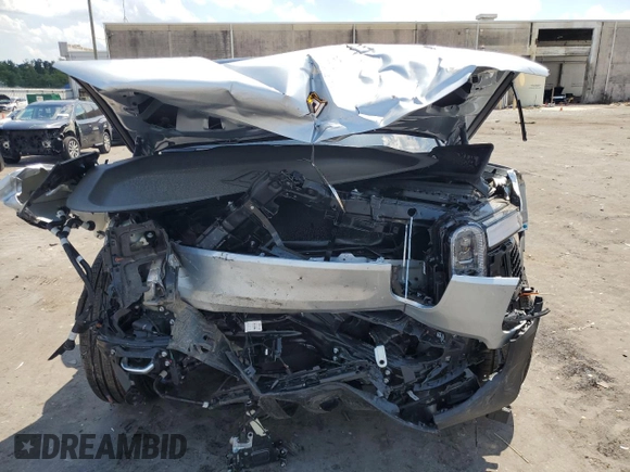 2024 Rivian R1S Adventure with VIN 7PDSGBBA1RN041672, listed as a Copart auction lot 61924974 with Not Provided miles and Salvage Title. Bid and sale history available at carsss.com. Image 5.