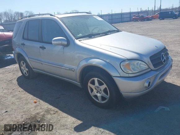 2003 Mercedes-Benz M-Class 3.2L with VIN 4JGAB54E23A383144, listed as a IAAI auction lot 41782124 with 148,084 mi miles. Bid and sale history available at carsss.com. Image 1.