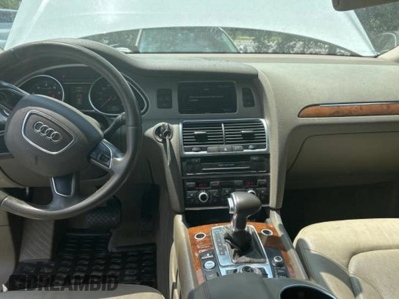 2014 Audi Q7 S line Prestige с VIN WA1DGAFE0ED019339, выставлен на аукционе Copart как лот 58412685 с пробегом 156 976 миль миль и Чистый • Clean title. История ставок и продаж доступна на DreamBid. Изображение 9.