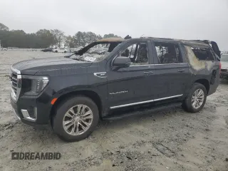 2021 GMC Yukon XL SLT with VIN 1GKS2GKD0MR429799, listed as a Copart auction lot 81524424 with 0 mi miles and Salvage Title. Bid and sale history available at carsss.com. Image 1.