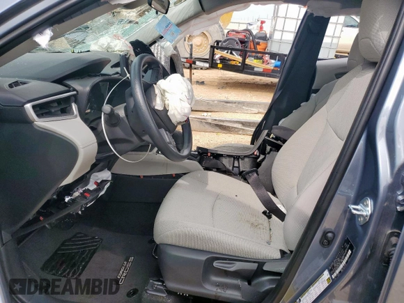 2025 Toyota Corolla Cross L with VIN 7MUAAAAG1SV130393, listed as a Copart auction lot 58823445 with 1,716 mi miles and Clean title. Bid and sale history available at DreamBid. Image 7.