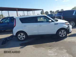 2015 Kia Soul with VIN KNDJN2A29F7142929, listed as a IAAI auction lot 41901611 with Not Provided miles and . Bid and sale history available at DreamBid. Image 13.