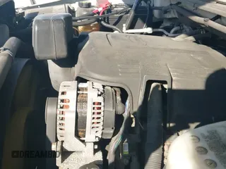 2013 Chevrolet Silverado 3500HD Work Truck с VIN 1GC2KYEG8DZ181745, выставлен на аукционе IAAI как лот 42968414 с пробегом 421 104 миль миль и . История ставок и продаж доступна на DreamBid. Изображение 20.