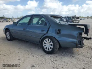 2000 Toyota Camry CE with VIN 4T1BG22K7YU737033, listed as a Copart auction lot 45153685 with 192,925 mi miles and Salvage Title. Bid and sale history available at carsss.com. Image 2.