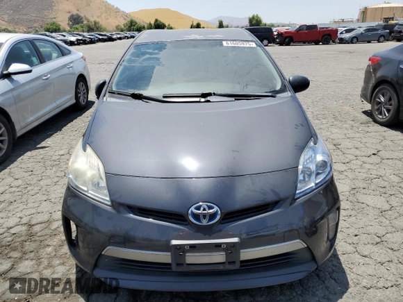 2014 Toyota Prius with VIN JTDKN3DP1E3056795, listed as a Copart auction lot 61605975 with 211,392 mi miles and Salvage title. Bid and sale history available at DreamBid. Image 5.