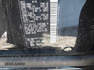 2020 Nissan Armada Platinum z VIN JN8AY2NF7L9360568, wystawiony jako IAAI lot #41367103 z przebiegiem Nie podano mil oraz . Historia ofert i sprzedaży dostępna na DreamBid. Obrazek 9.