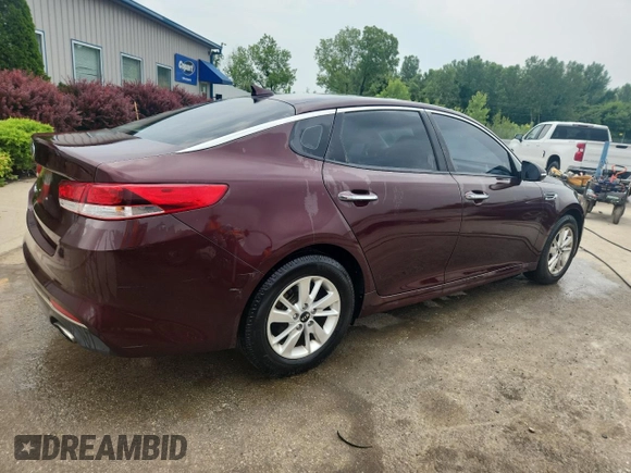 2016 Kia Optima LX with VIN 5XXGT4L31GG024108, listed as a Copart auction lot 60695765 with 92,417 mi miles and Salvage title. Bid and sale history available at DreamBid. Image 3.