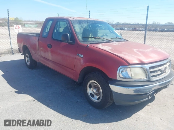 2000 Ford F-150 XL with VIN 1FTZX172XYNC36332, listed as a IAAI auction lot 41699806 with 278,119 mi miles. Bid and sale history available at carsss.com. Image 1.