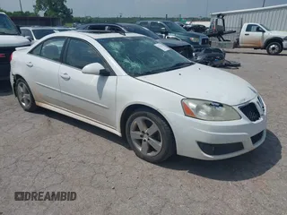 2010 Pontiac G6 w/1SF z VIN 1G2ZA5EK4A4137467, wystawiony jako IAAI lot #42302135 z przebiegiem 126 807 mil mil oraz . Historia ofert i sprzedaży dostępna na DreamBid. Obrazek 1.