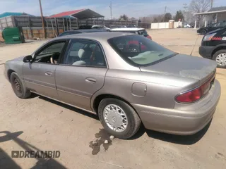 1998 Buick Century Limited with VIN 2G4WY52M6W1592612, listed as a IAAI auction lot 41791788 with 135,760 mi miles. Bid and sale history available at carsss.com. Image 3.