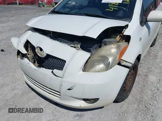 2008 Toyota Yaris with VIN JTDJT923085216503, listed as a IAAI auction lot 41889251 with 337,498 mi miles. Bid and sale history available at carsss.com. Image 6.