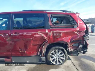 2014 Toyota Sienna XLE z VIN 5TDYK3DC6ES440358, wystawiony jako IAAI lot #40988116 z przebiegiem 87 692 mil mil oraz . Historia ofert i sprzedaży dostępna na DreamBid. Obrazek 6.