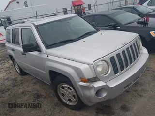 2009 Jeep Patriot Sport z VIN 1J4FT28A29D126757, wystawiony jako IAAI lot #42353541 z przebiegiem 122 277 mil mil oraz . Historia ofert i sprzedaży dostępna na DreamBid. Obrazek 1.
