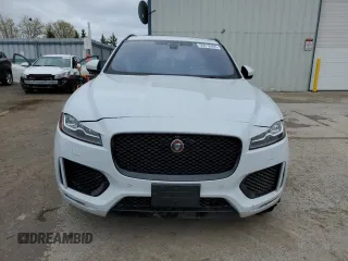 2020 Jaguar F-Pace 25t Checkered Flag Edition with VIN SADCP2FX6LA662984, listed as a Copart auction lot 55518465 with 39,981 mi miles and Clean title. Bid and sale history available at DreamBid. Image 5.