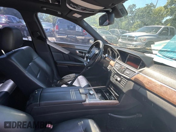 2013 Mercedes-Benz E-Class E 350 Luxury BlueTEC with VIN WDDHF2EB9DA706929, listed as a Copart auction lot 50948765 with 143,639 mi miles and Clean Title. Bid and sale history available at carsss.com. Image 5.