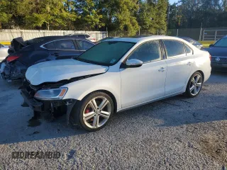 2015 Volkswagen Jetta GLI SE z VIN 3VW4S7AJ6FM286256, wystawiony jako Copart lot #81971844 z przebiegiem 117 586 mil mil oraz Szkoda całkowita • Salvage title. Historia ofert i sprzedaży dostępna na DreamBid. Obrazek 1.