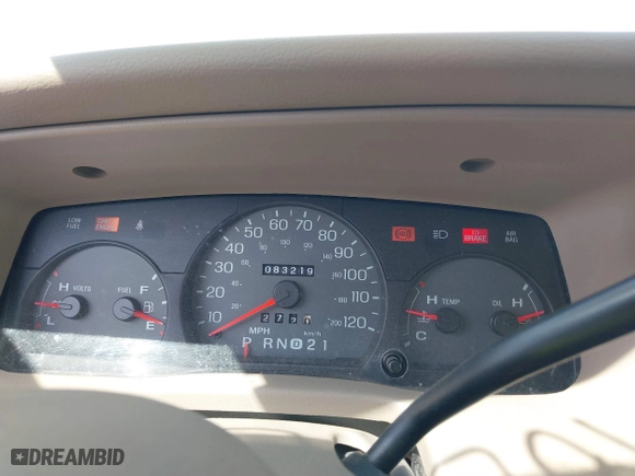 2004 Mercury Grand Marquis GS with VIN 2MEFM74W44X673224, listed as a IAAI auction lot 40670734 with 83,219 mi miles. Bid and sale history available at carsss.com. Image 7.