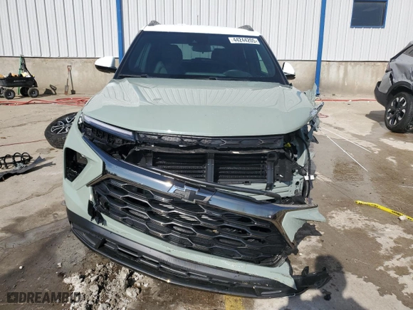 2024 Chevrolet TrailBlazer ACTIV with VIN KL79MSSL9RB162982, listed as a Copart auction lot 44244205 with 2,186 mi miles and Salvage Title. Bid and sale history available at carsss.com. Image 5.