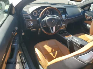 2014 Mercedes-Benz E 350 with VIN WDDKK5KF2EF274702, listed as a Copart auction lot 50401895 with 52,832 mi miles and Salvage Title. Bid and sale history available at DreamBid. Image 8.