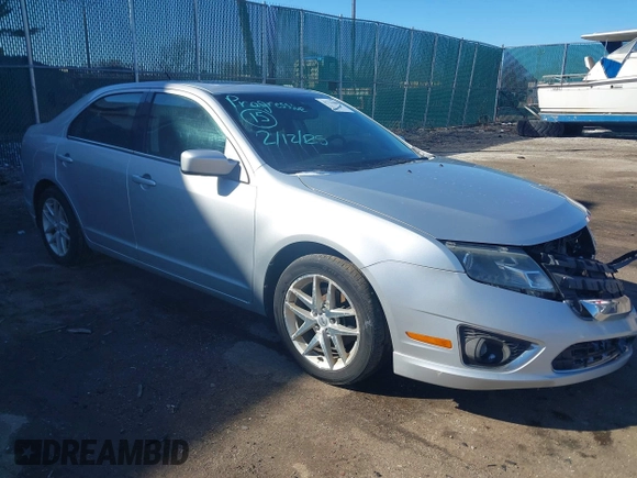 2012 Ford Fusion SEL with VIN 3FAHP0JG3CR124106, listed as a IAAI auction lot 41731000 with 156,515 mi miles. Bid and sale history available at carsss.com. Image 1.